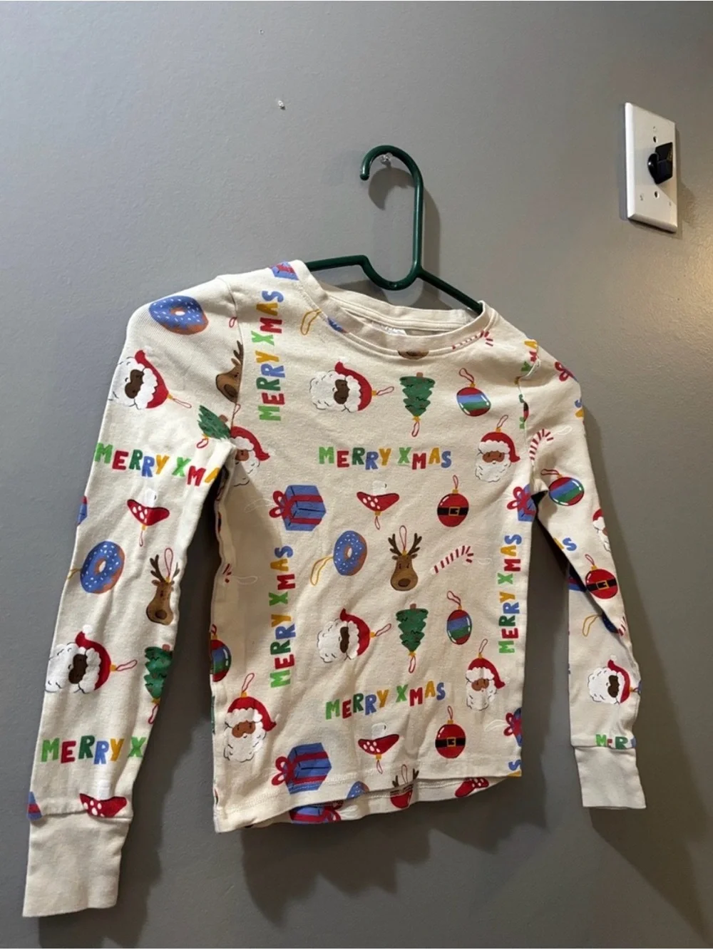 H&M 10Y Christmas PJ top